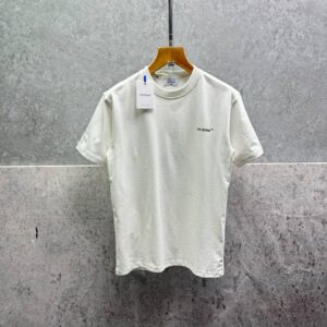 photo 5877211945268612489 y