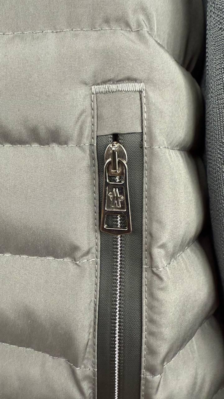 photo 5938073289710308863 y d8abcee7 af5c 4d8a 9b60 819878d28497 35.jpg Moncler Padded Zip-Up Hybrid Jacket in 2 Colors Reps Sale UK Best Quality AAA Replica in 2 Colors Reps Sale UK Best Quality AAA Replica
