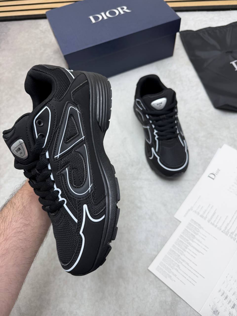 photo 5938073289710309034 y.jpg Dior B30 Men's Technical Mesh Triple Black Colorway Sneakers Men's Trainers Reps Sale UK Best Quality AAA Replica