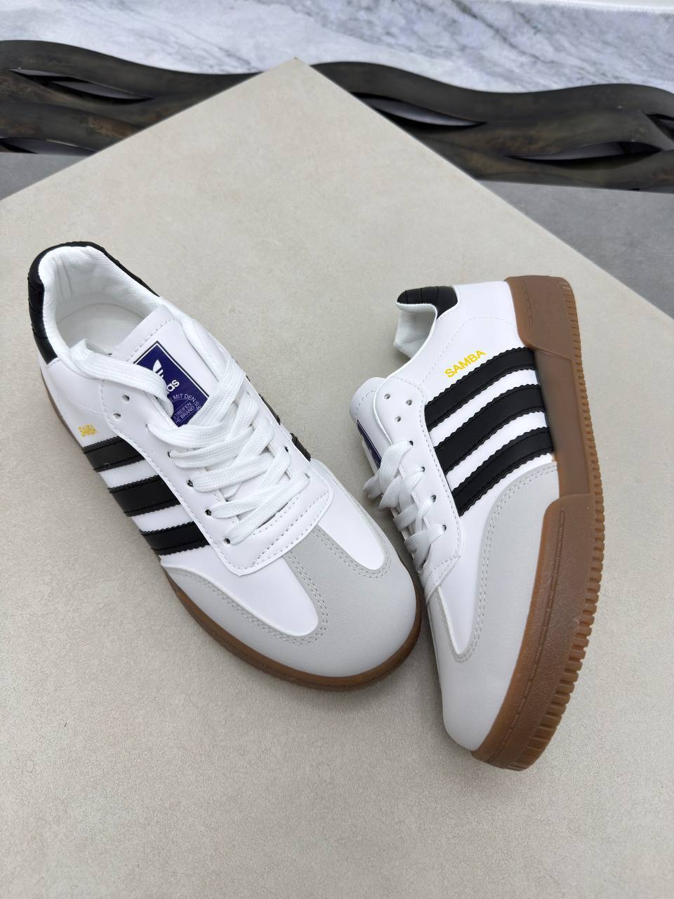photo 5940325089523994396 y.jpg Adidas Samba OG Cloud White/Core Black/Gum B75806 Men's Trainers Reps Sale UK Best Quality AAA Replica