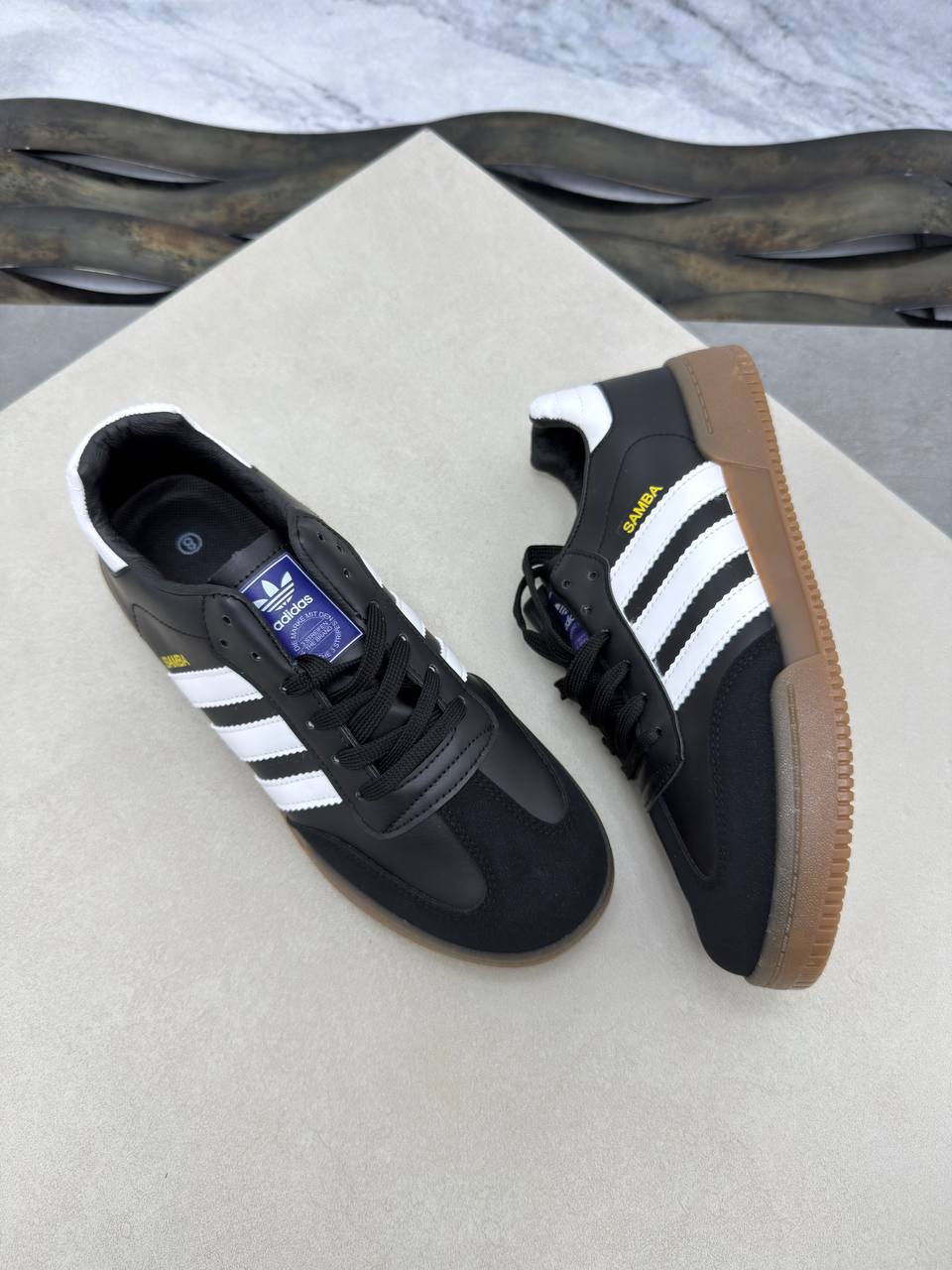 photo 5940325089523994397 y.jpg Adidas Samba OG Core Black/Cloud White/Gum B75807 Men's Trainers Reps Sale UK Best Quality AAA Replica
