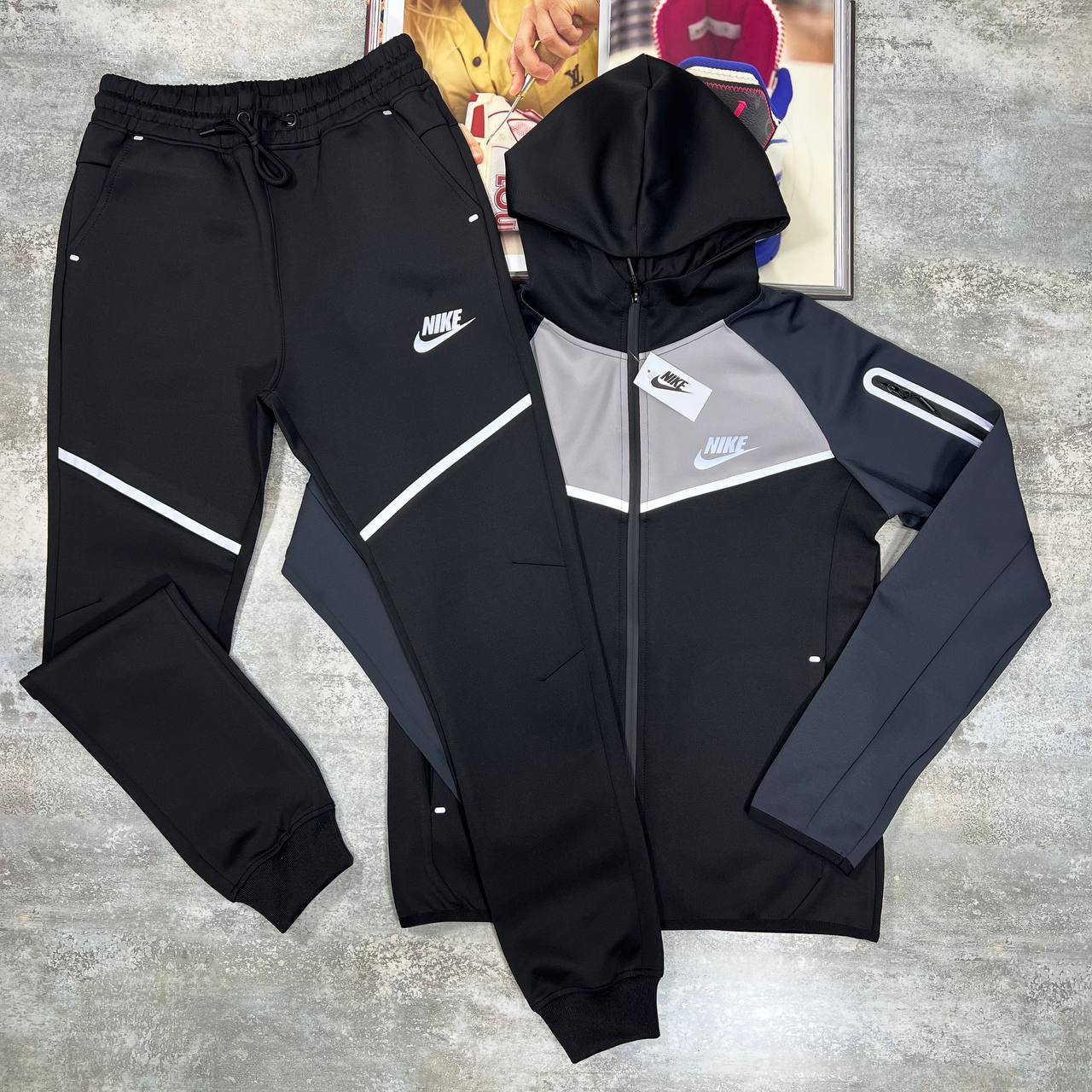 photo 5947382717223734471 y.jpg Nike Men's Tech Fleece Full-Zip Hooded Tracksuit Set in Black/Grey Color Reps Sale UK Best Quality AAA Replica