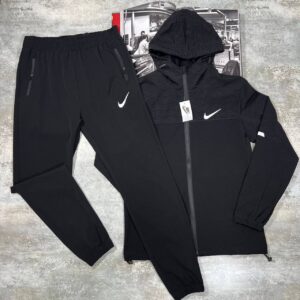 Nike Men’s Repel Miler & Challenger Woven Tracksuit Set in Black Color Reps Sale UK Best Quality AAA Replica Color Reps Sale UK Best Quality AAA Replica