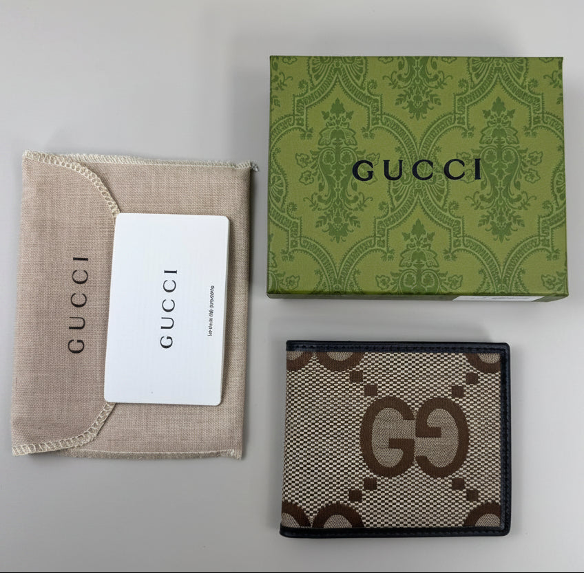 photo 5947382717223734510 y 74d4a253 ad7d 4b31 a655 ba7355c48e5f.jpg Gucci Camel and Ebony Jumbo GG Canvas with Dark Brown Leather Trim Wallet Men's Reps Sale UK Best Quality AAA Replica