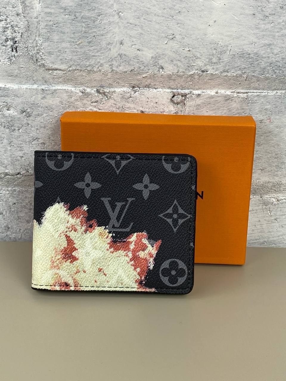 photo 5947382717223734513 y.jpg Louis Vuitton Monogram Bleach Multiple Wallet Men's Reps Sale UK Best Quality AAA Replica